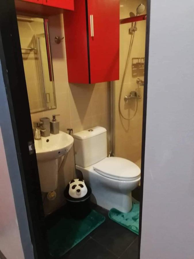 Cubao Manhattan Heights Unit 11Pq Tower B, 1Br Кесон-Сіті Екстер'єр фото
