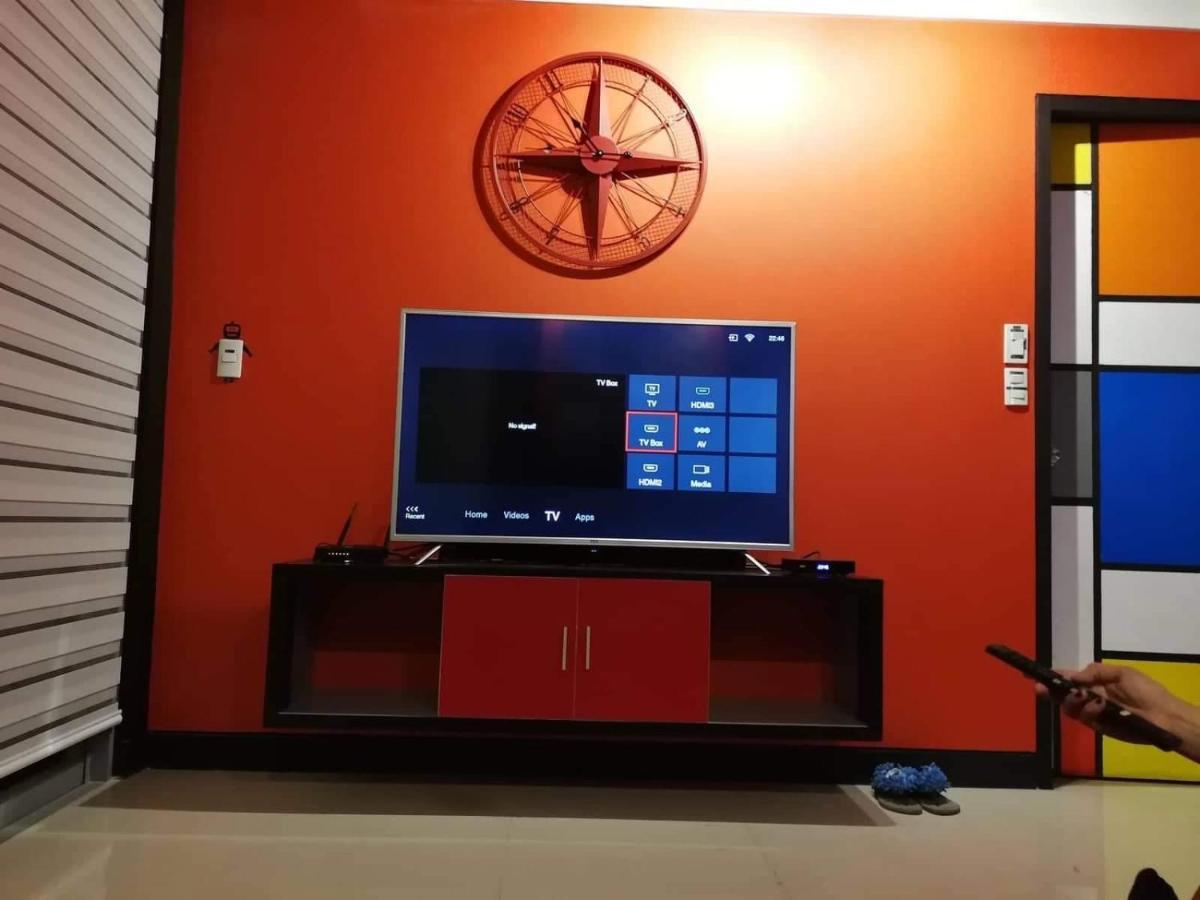 Cubao Manhattan Heights Unit 11Pq Tower B, 1Br Кесон-Сіті Екстер'єр фото